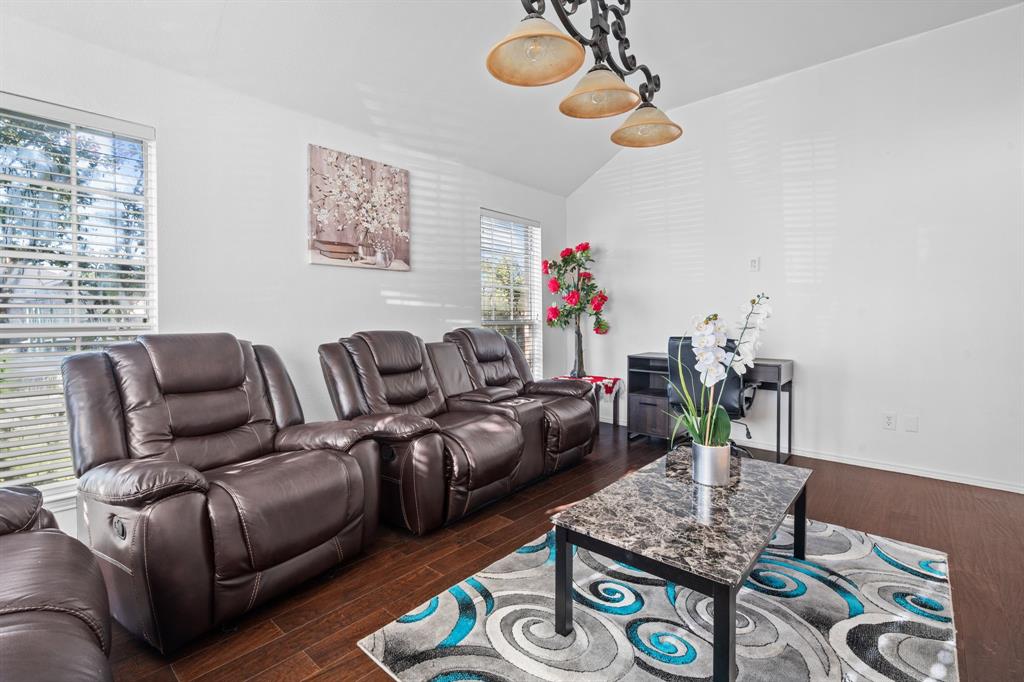 6812 Bear Hollow Lane
