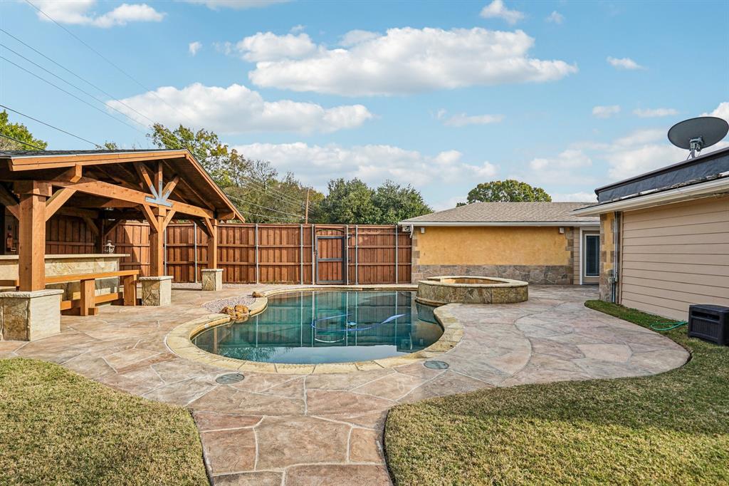 Meadow Park 04 - Residential