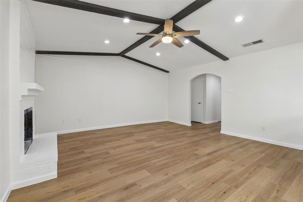 14237 Shoredale Lane