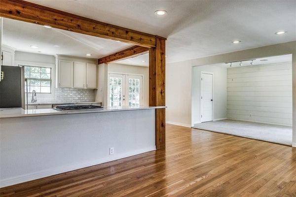 541 PARKHURST DR, DALLAS, TX 75218 - Image dbb1f3c00f2bf23668bacb9aec4df604/98777955