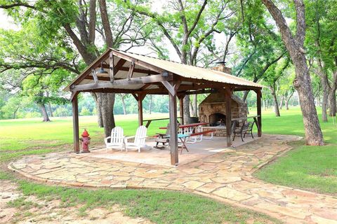 A home in Granbury