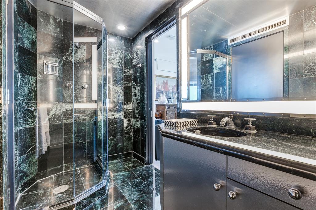 Condo 3525 - Residential