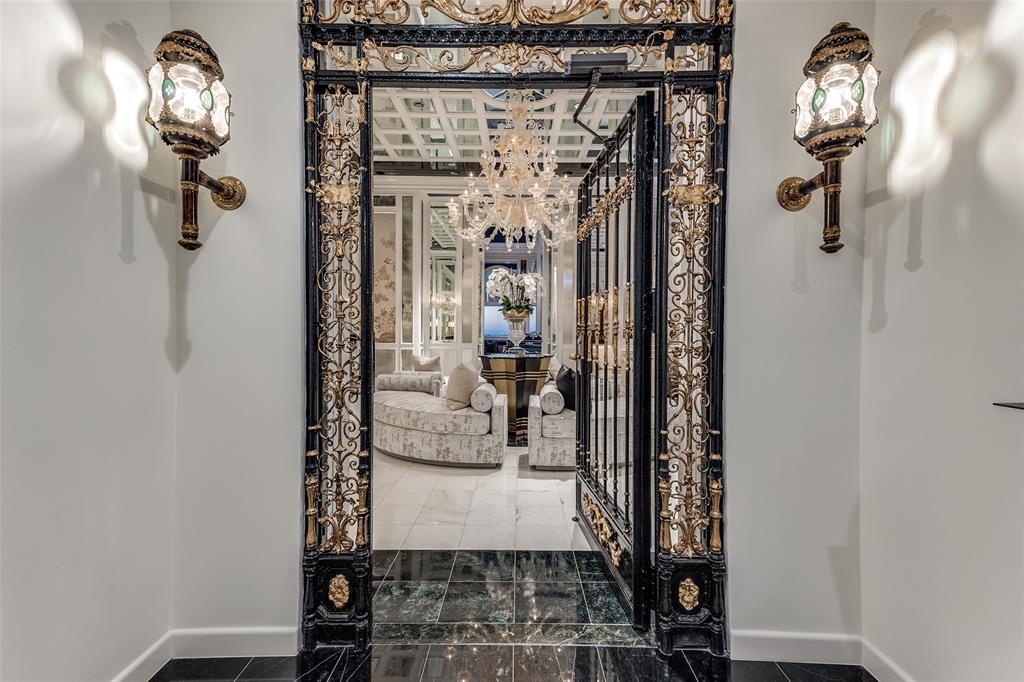 Condo 3525 - Residential