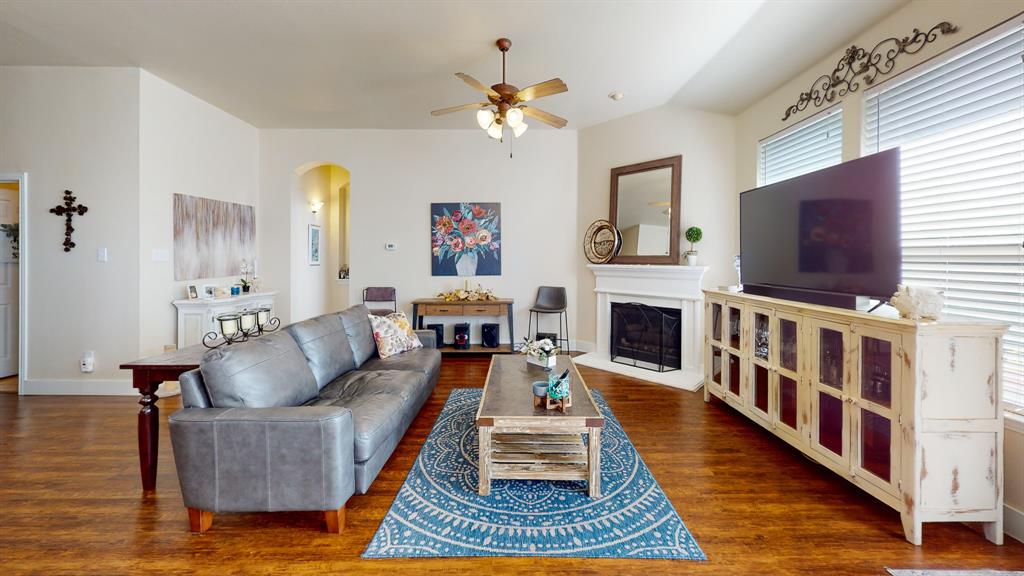 2113 Lanshire Drive