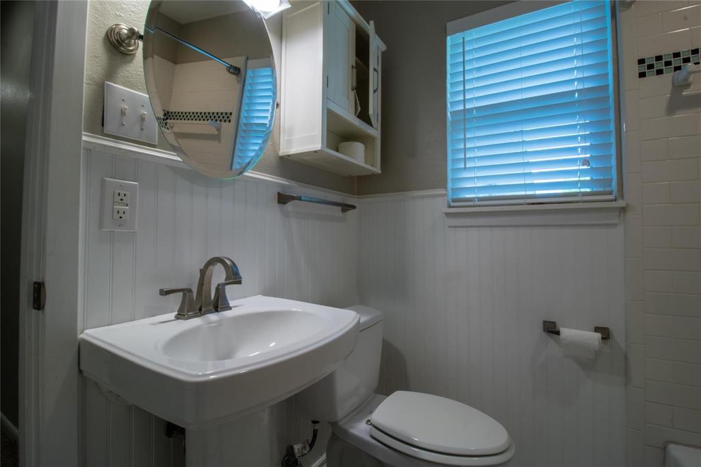 SOUTH HILLS ADDITION - Residential Lease