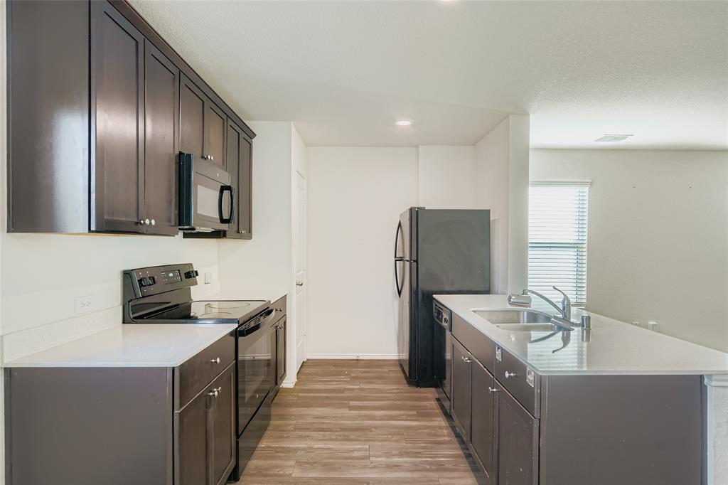 Villas Prairie Crk Add Ncb 678 - Residential Lease