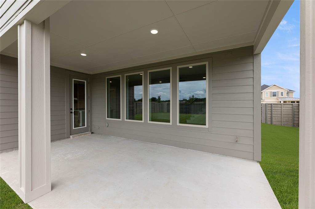 Treeline - Residential