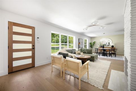 8502 San Leandro Drive Dallas TX 75218