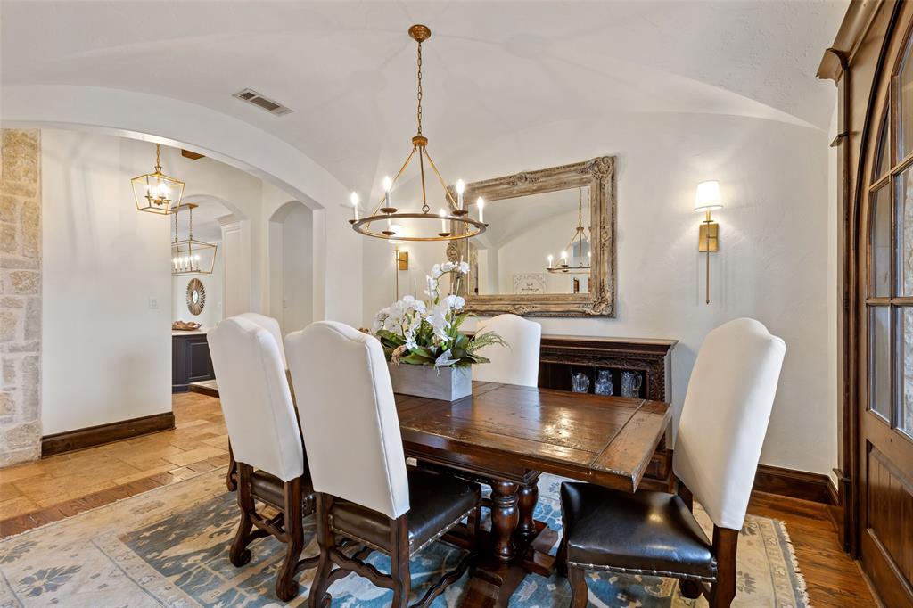 Stoneleigh Ph Four - Residential