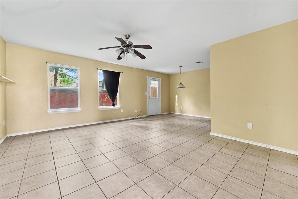 823 Parkplace Ridge