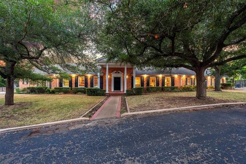 7110 Fish Pond Road Waco TX 76710