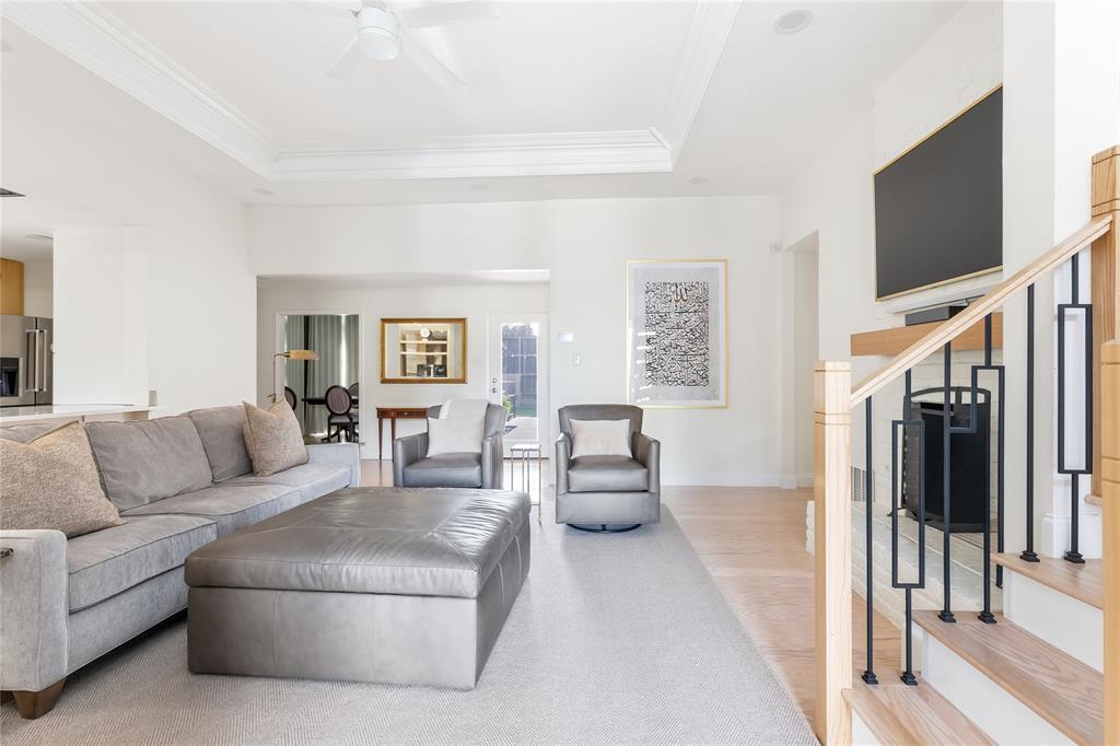 6035 Berry Trail Court