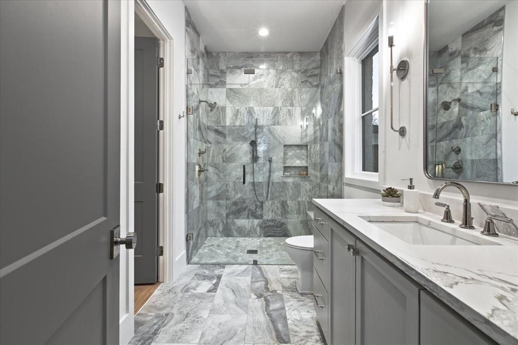 Thomas Jefferson Terrace - Residential