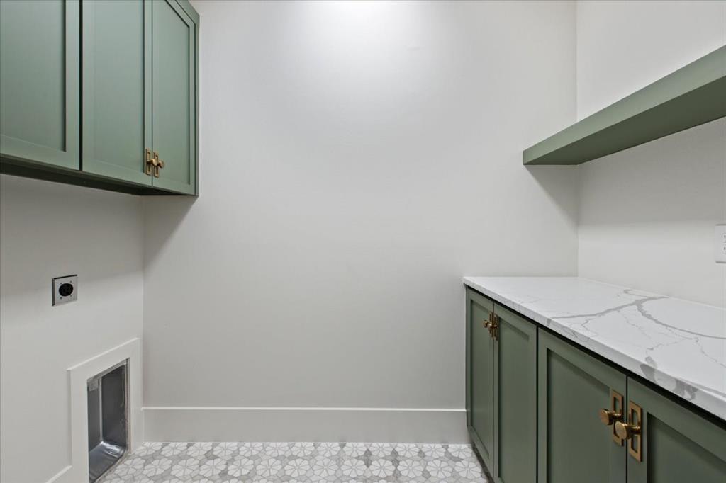 Thomas Jefferson Terrace - Residential