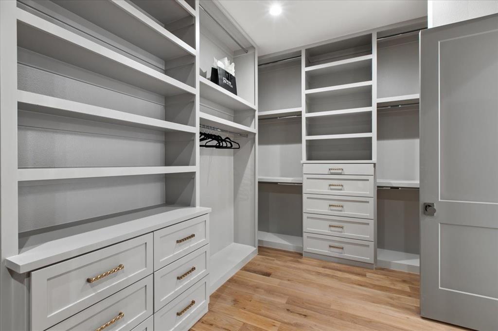 Thomas Jefferson Terrace - Residential