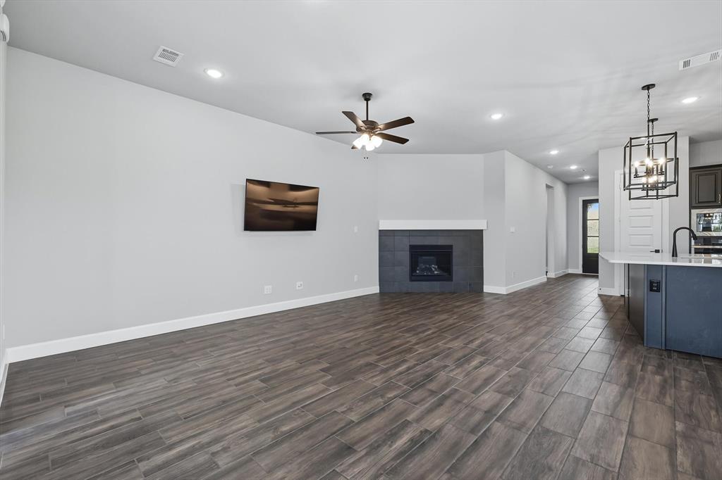 Viridian Village 3b - Residential