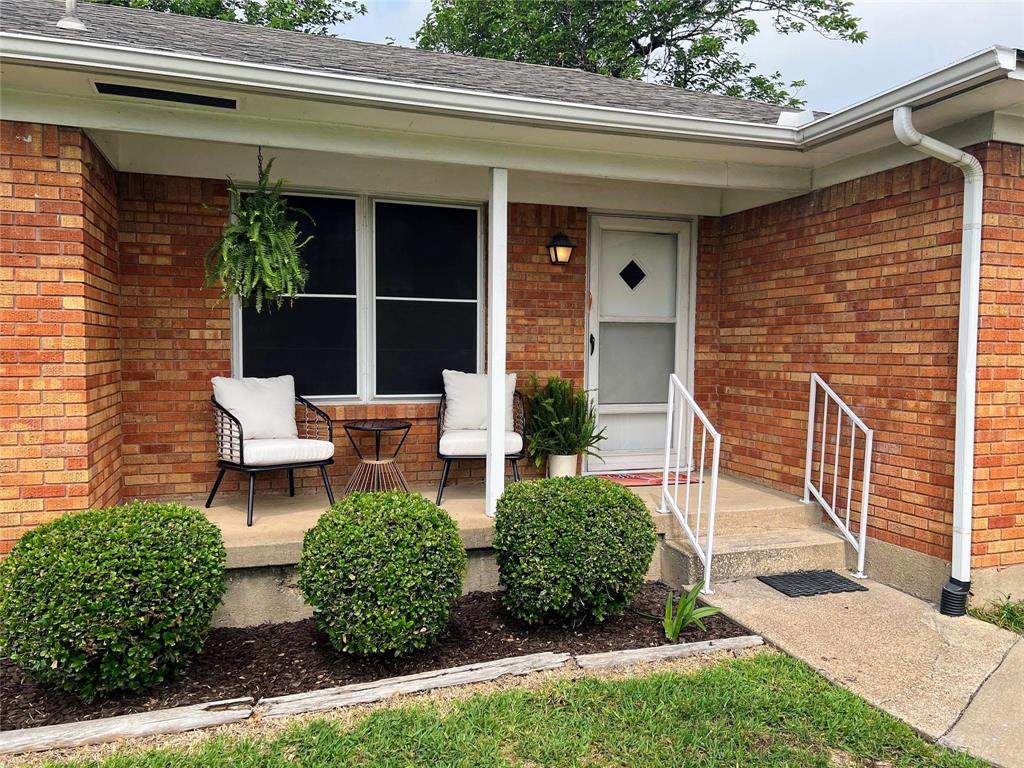 J C Herring 02 - Residential Lease