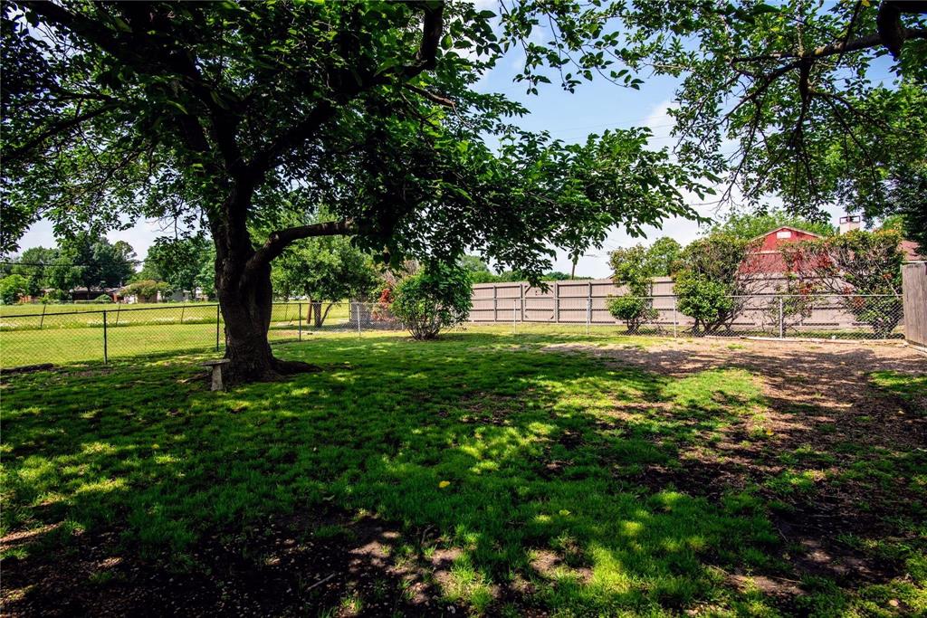 J C Herring 02 - Residential Lease