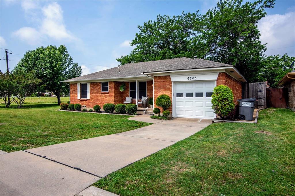 J C Herring 02 - Residential Lease