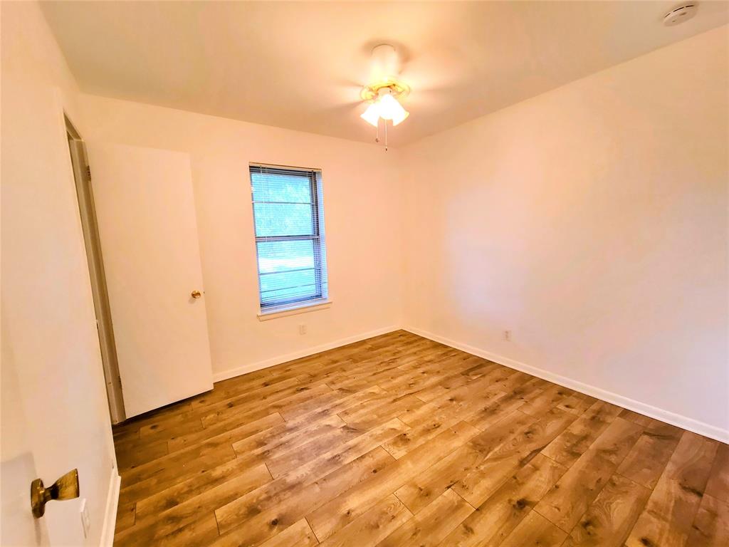 J C Herring 02 - Residential Lease