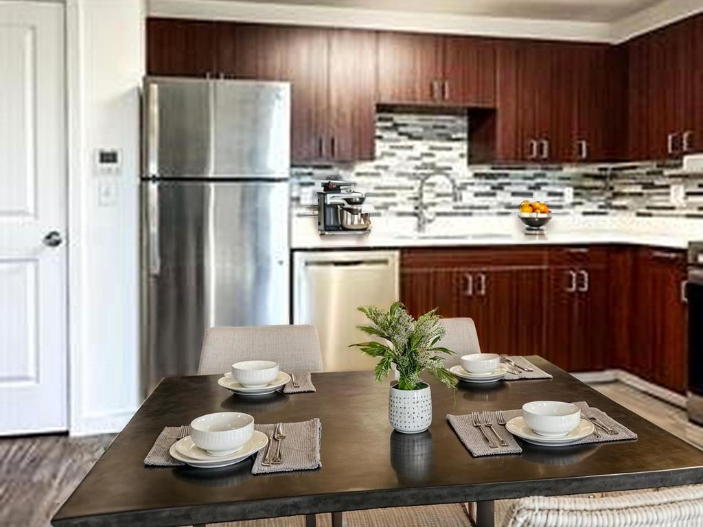 Forest West Condos - Residential Lease