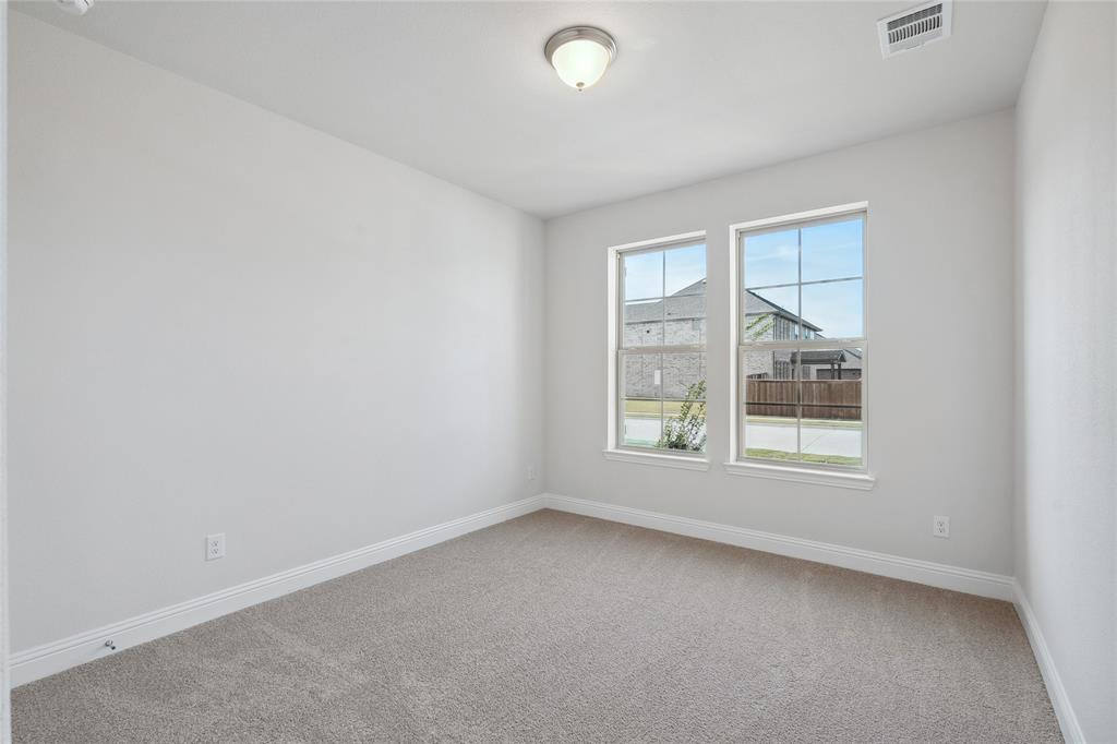 2805 Spring Valley Drive