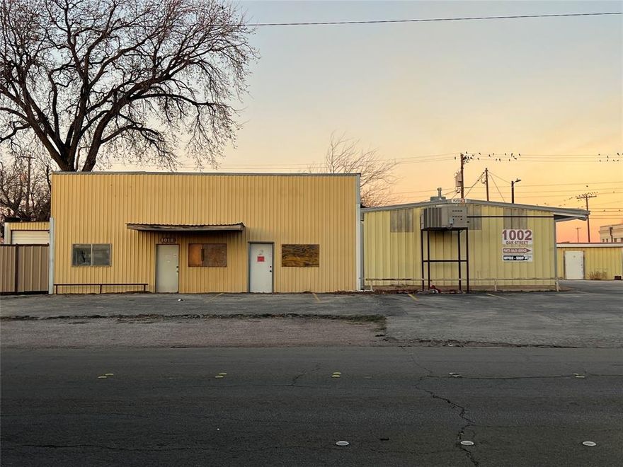 This heavy commercial property, formerly used as a hydraulic shop, offers 6,308 square feet of versatile shop space that includes dedicated office areas. A large, metal-fenced yard provides secure outdoor storage and adds to the property’s functionality. With its flexible layout and prime commercial zoning, the site offers unlimited potential for a wide range of commercial or industrial operations. While the property does need work, it is immediately suitable for storage and ready for a new owner to shape it to their needs!
