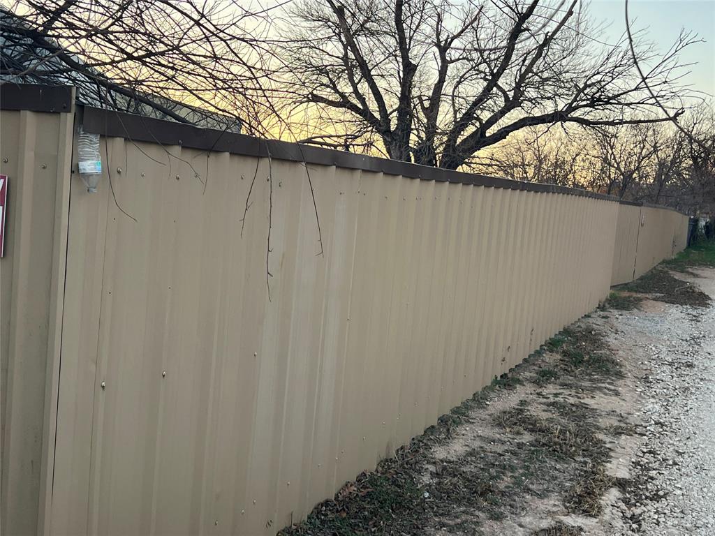 Northington, Glasscock - Commercial Sale