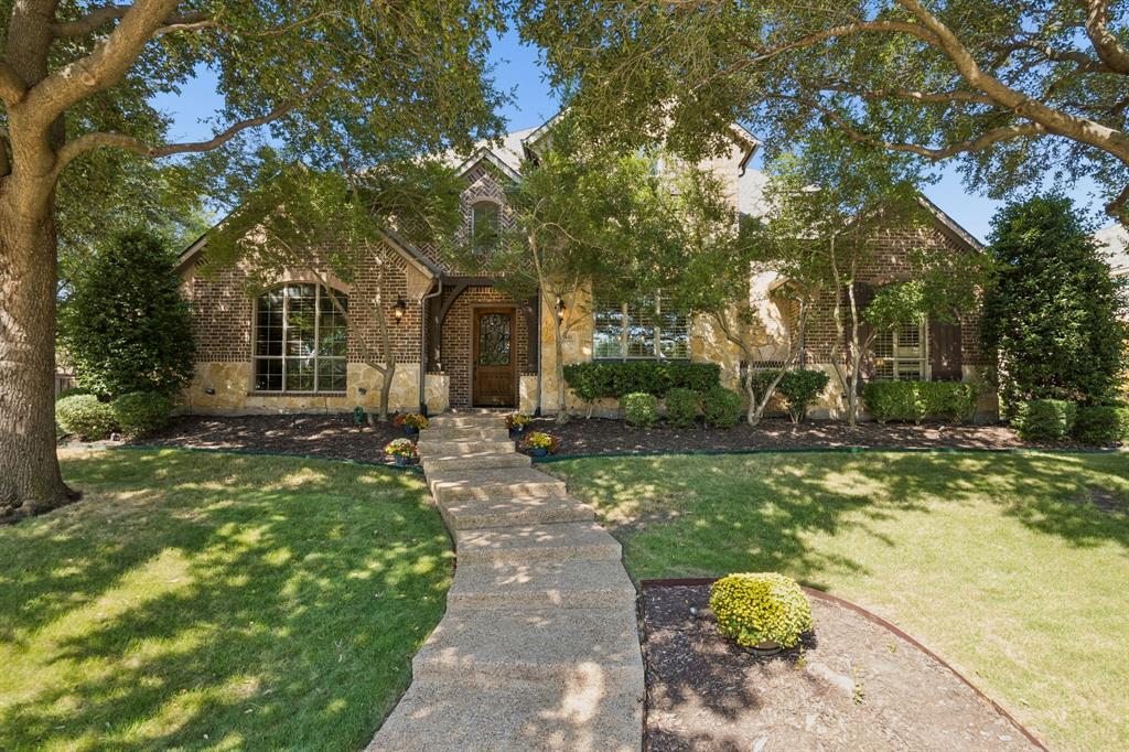 1401 Luckenbach Drive