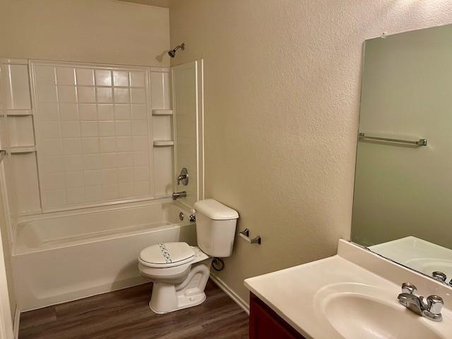 Villages of Wakefield - Residential Lease