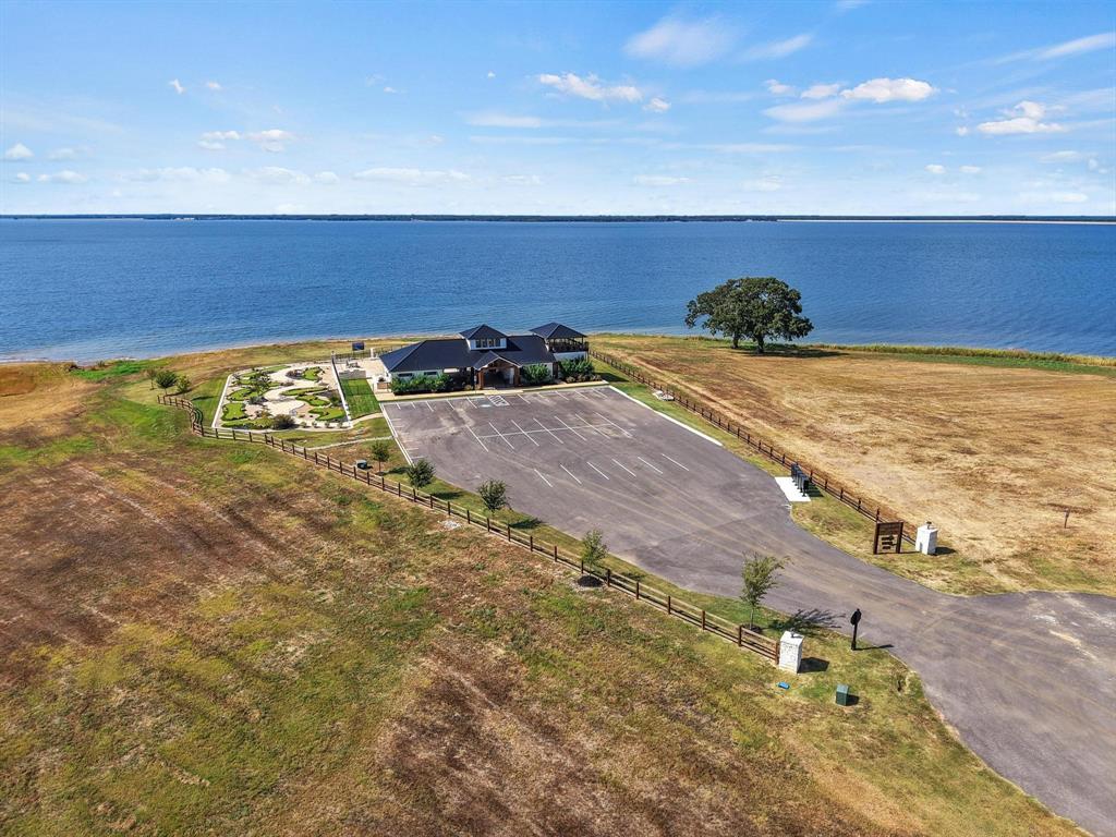 Shores of Peninsula - Land