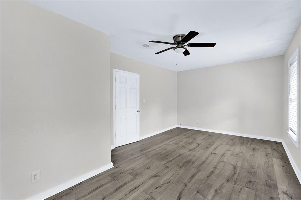 East Hampton Hills - Residential