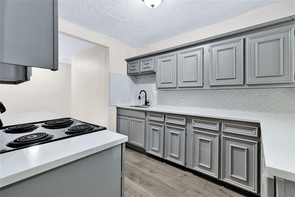 East Hampton Hills - Residential