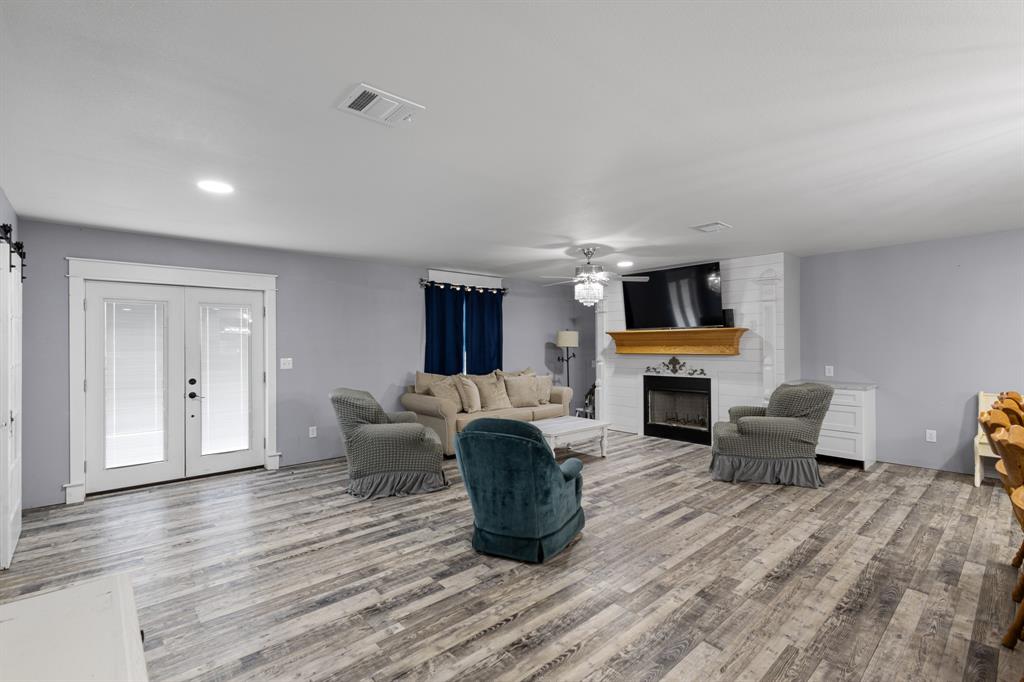 Frontier Shore Units - Residential