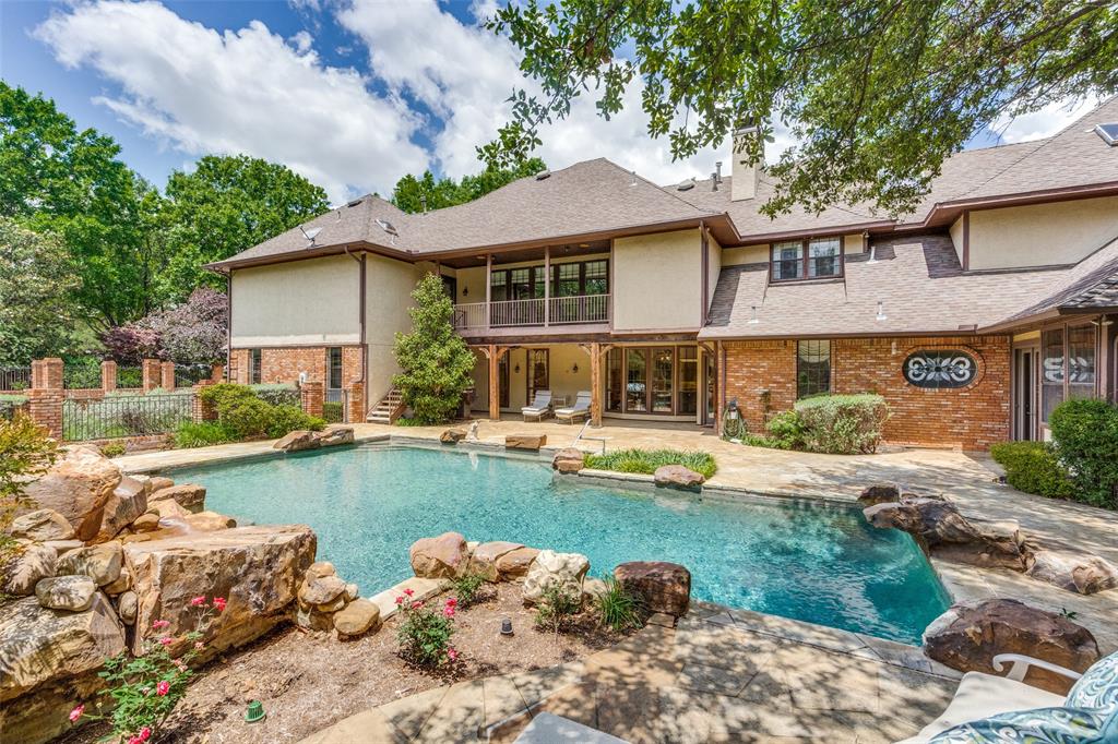 Willow Bend Country Ph One-R - Residential