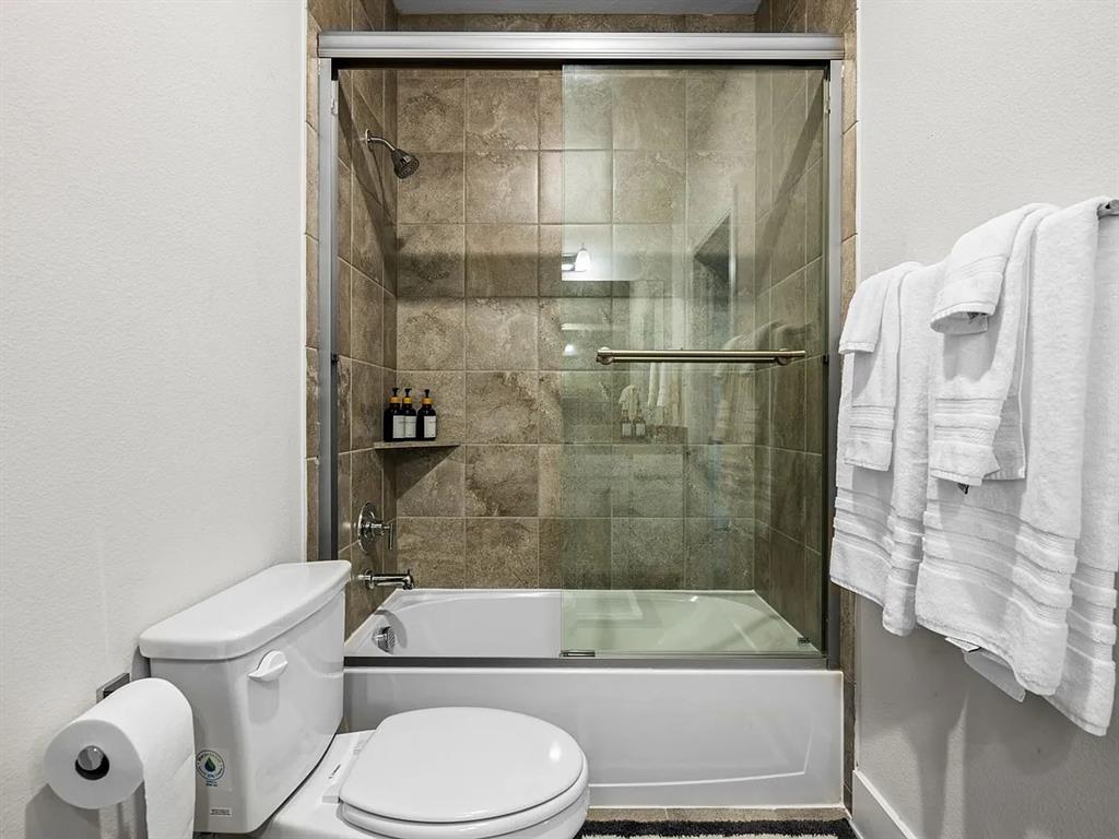 Sapphire Bay - Residential