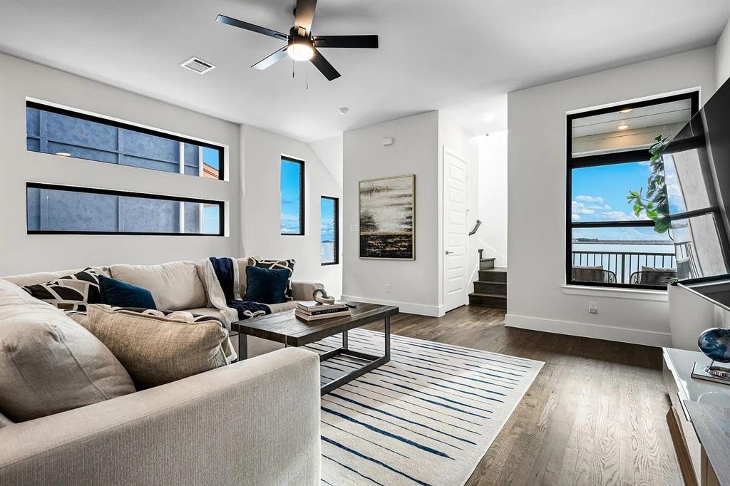 Sapphire Bay - Residential