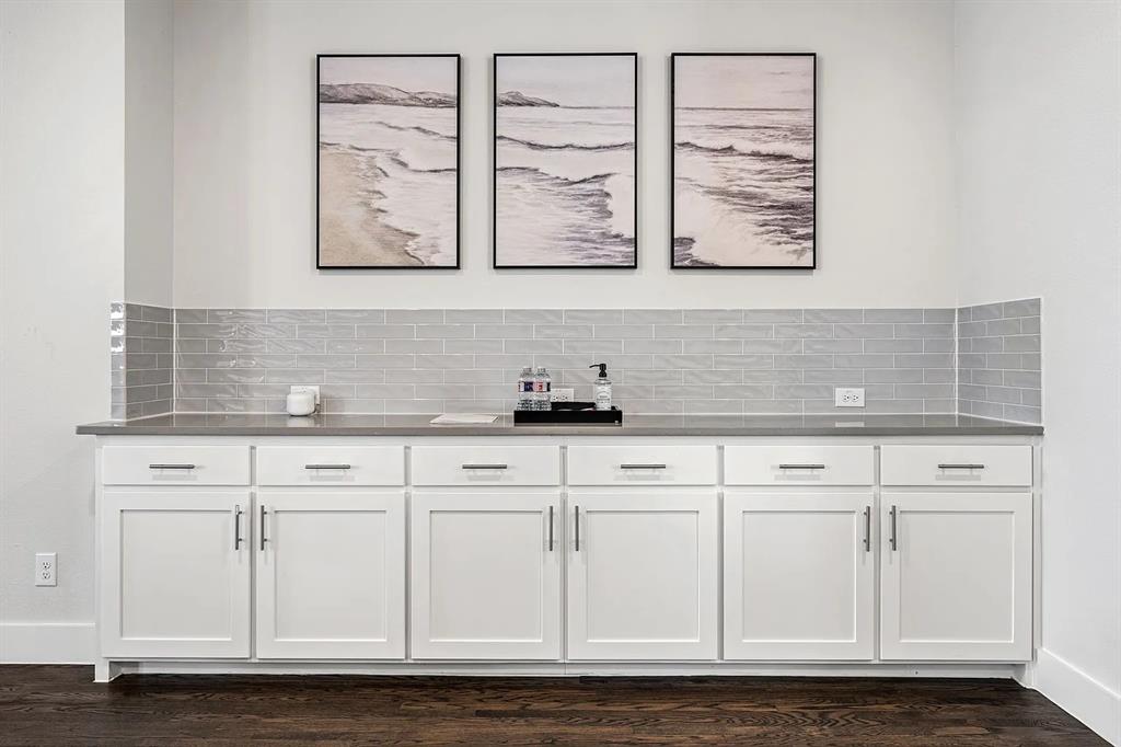 Sapphire Bay - Residential