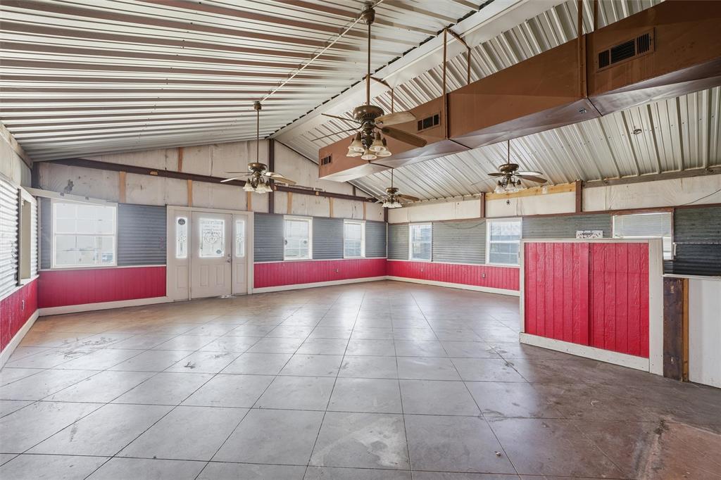 10600 North River Crossing