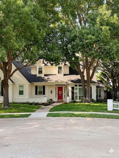 6912 Creekside Lane