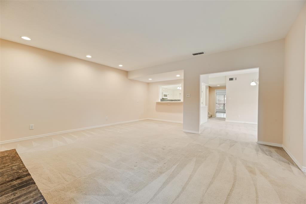 4988 Thunder Road