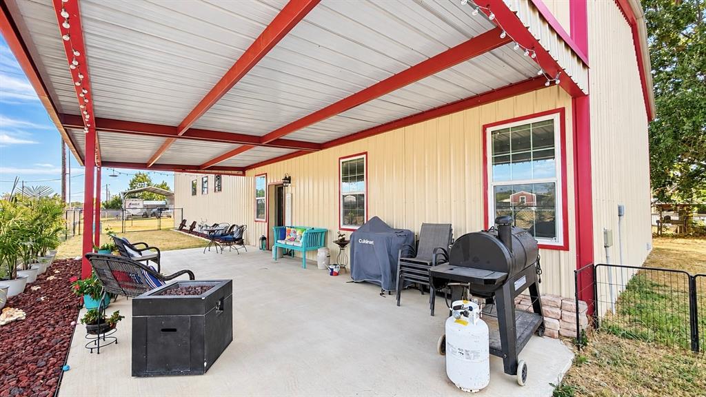 Photo of 104 Ute, Quitman, TX 75783 (MLS # 21403185)