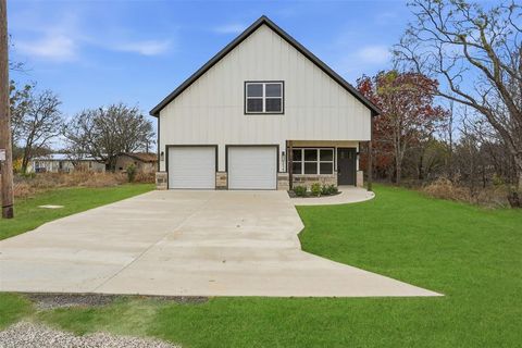 5529 Mercedes Circle Granbury TX 76048