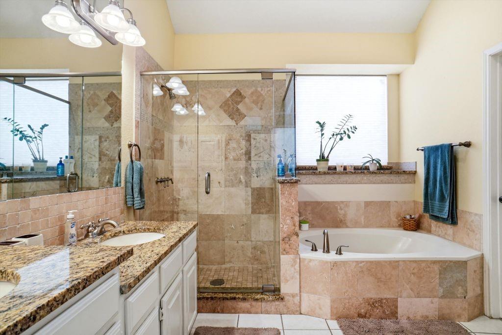 Highlands Pkwy - Residential