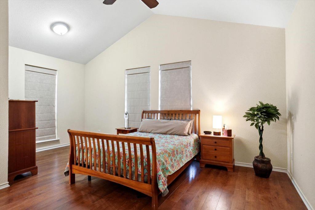 Highlands Pkwy - Residential