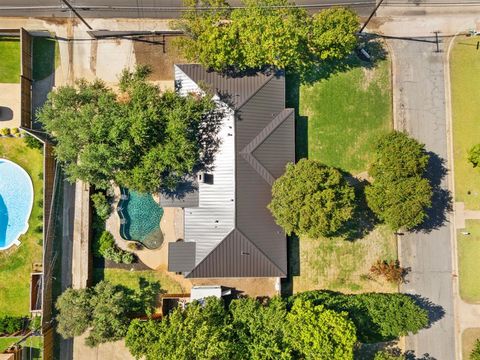 Tiny photo for 4210 Creekdale Drive, Dallas, TX 75229 (MLS # 21132907)