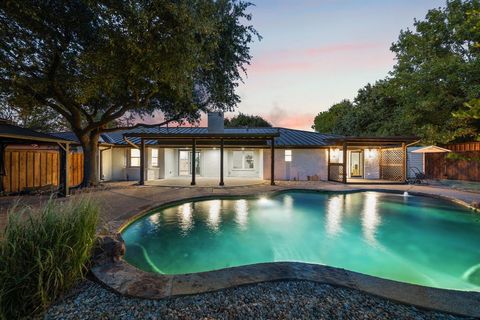 Tiny photo for 4210 Creekdale Drive, Dallas, TX 75229 (MLS # 21132907)