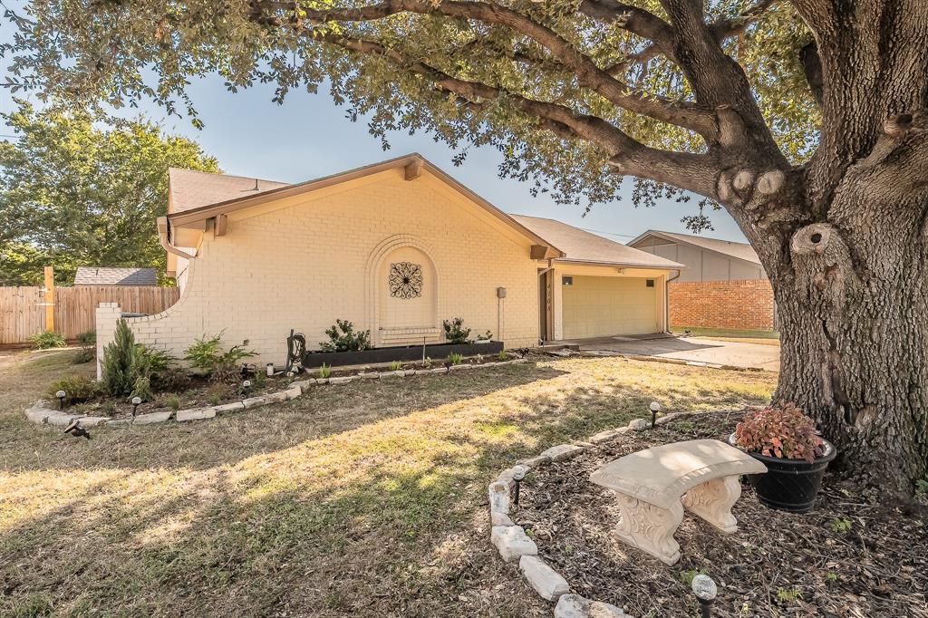 4108 Longleaf Lane