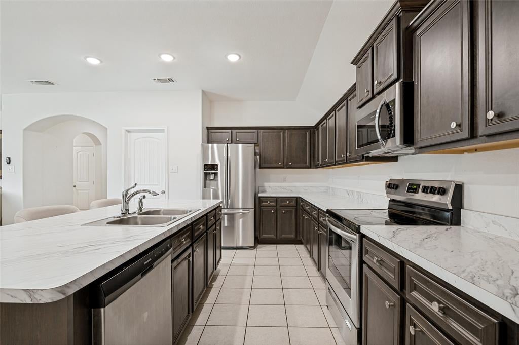 4022 Meadow Canyon Drive