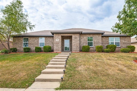 Photo of 4022 Meadow Canyon Drive, Lancaster, TX 75146 (MLS # 21372039)